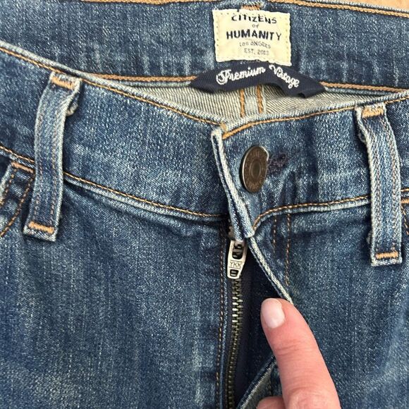 Citizens of Humanity Kaya Midrise Kick Flare Jeans - Picture 11 of 16